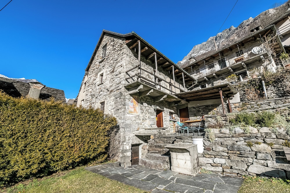 Rustico Over The Bridge Verzasca 2