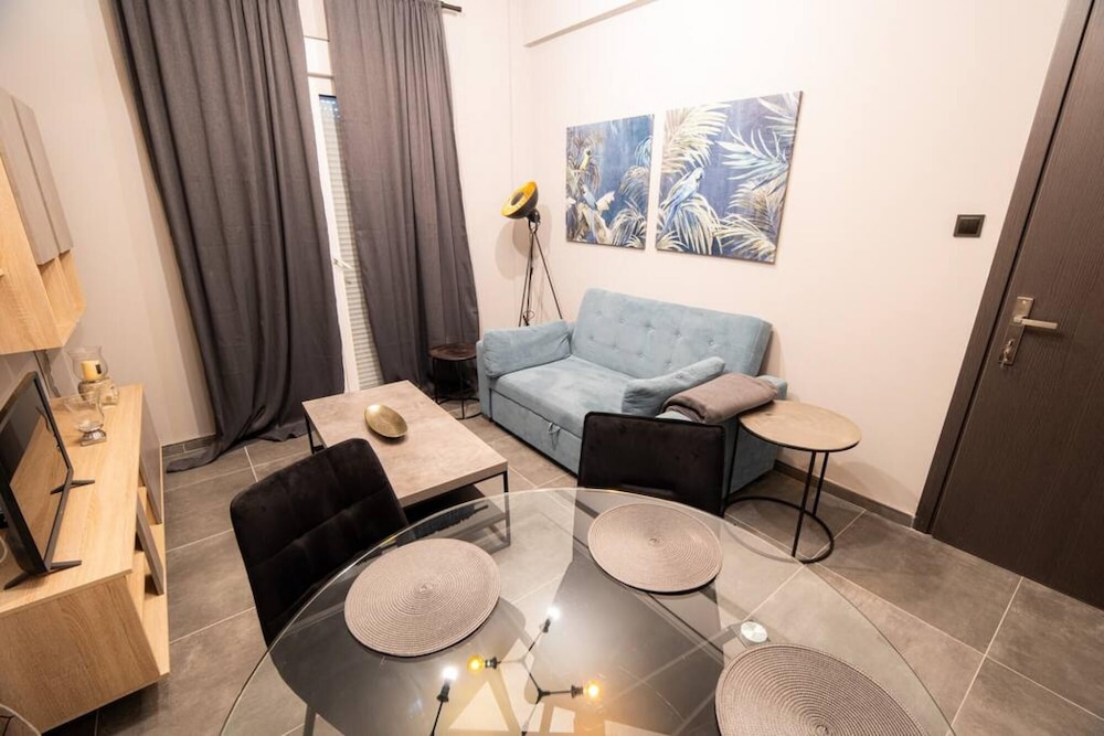 Downtown Boutique Flat view 2