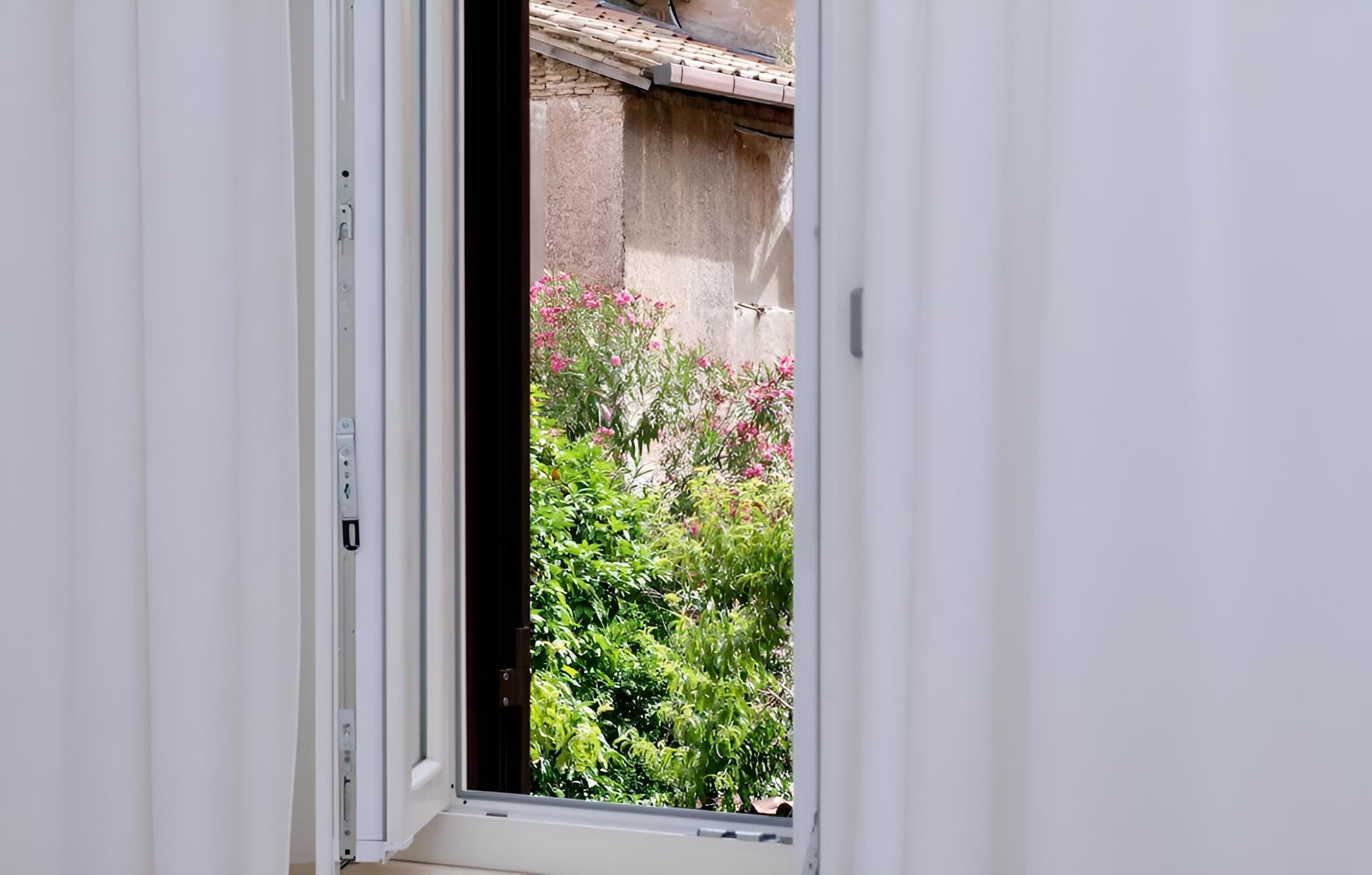 Rm-h501-dgar1a2 - Traiano Charme