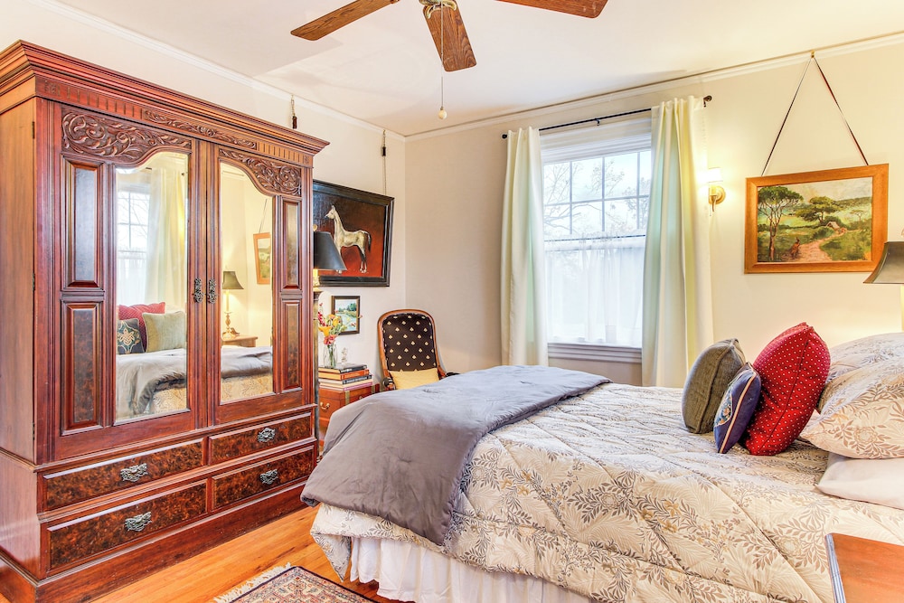 3 Mi to Augusta National: Historic Home w/ Patio