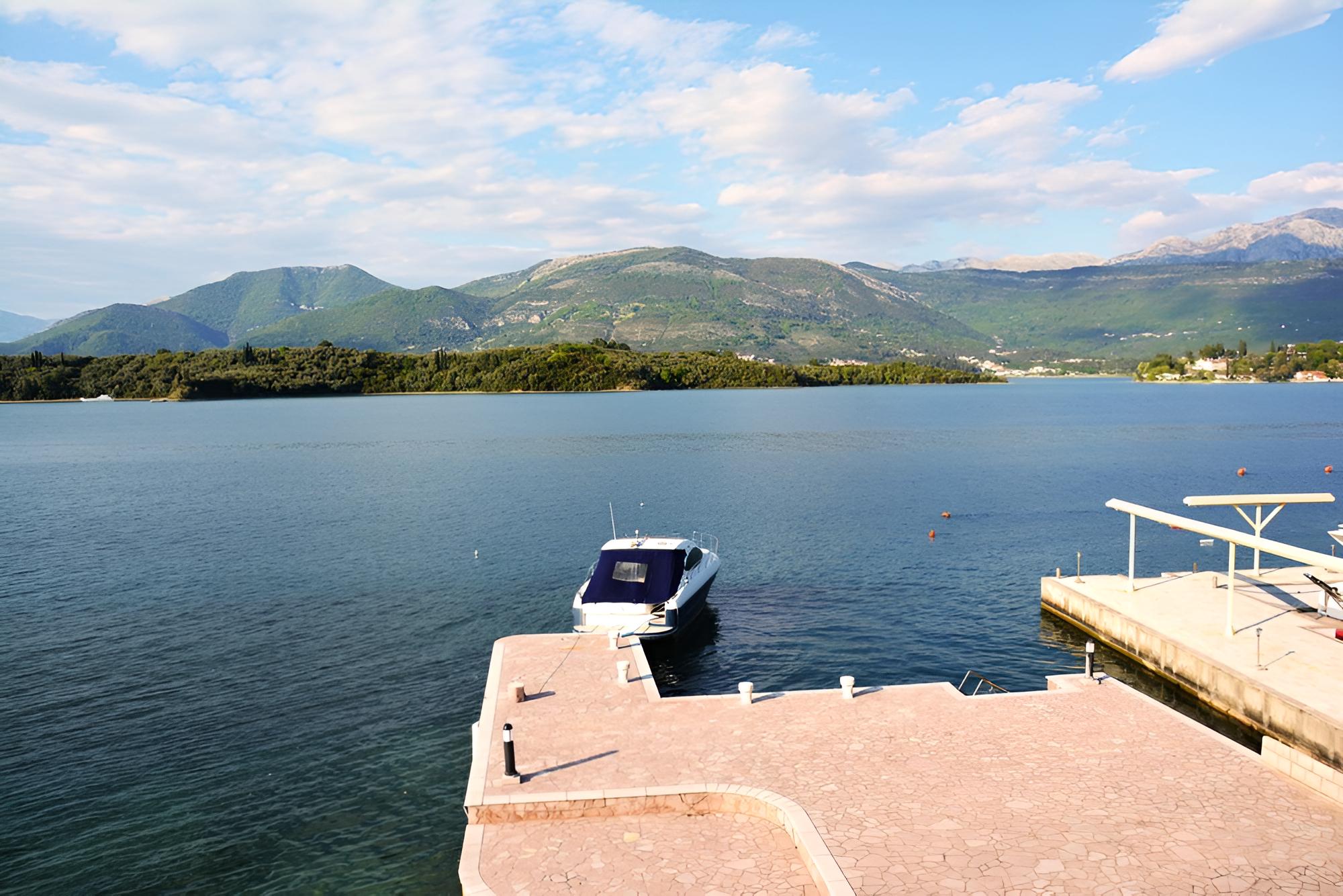 Aparthotel Villa Lav