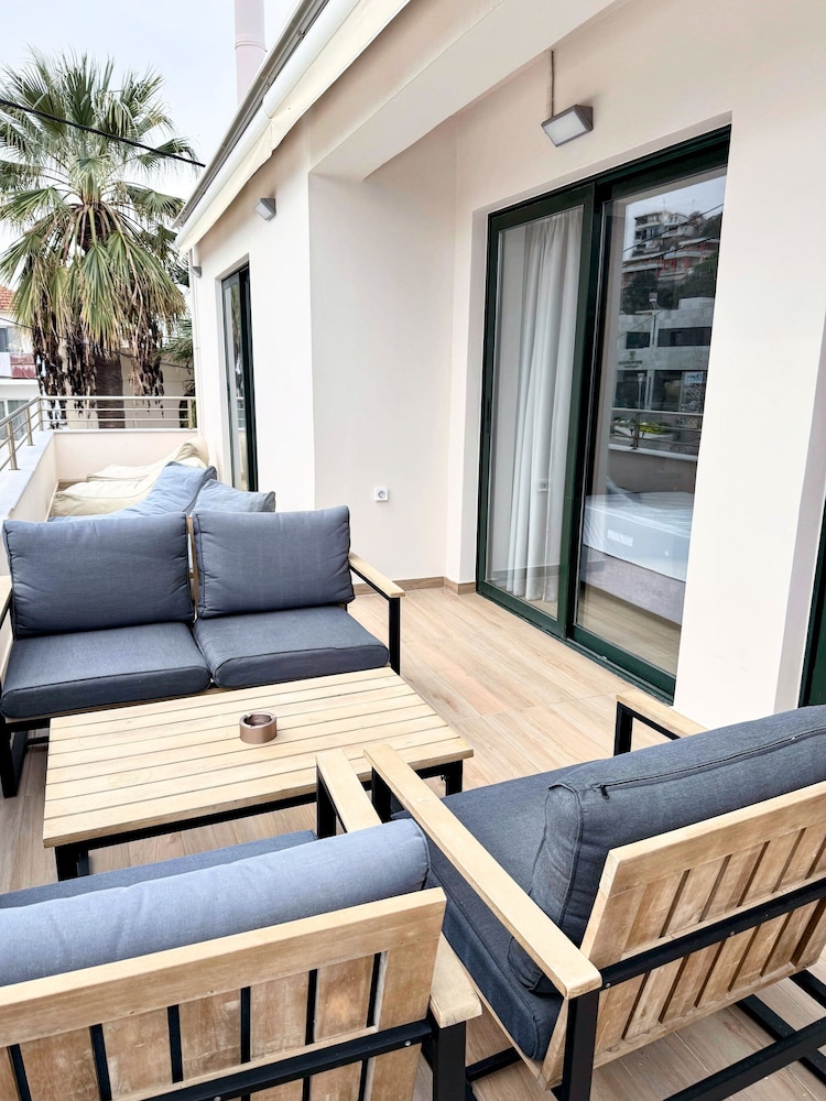 Solsalt 1min Walk to Beach 1min From Everything
