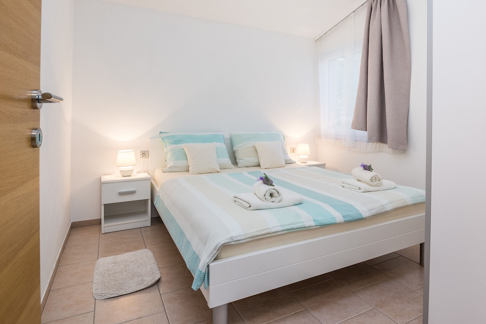 Apartments Zaklina view 2