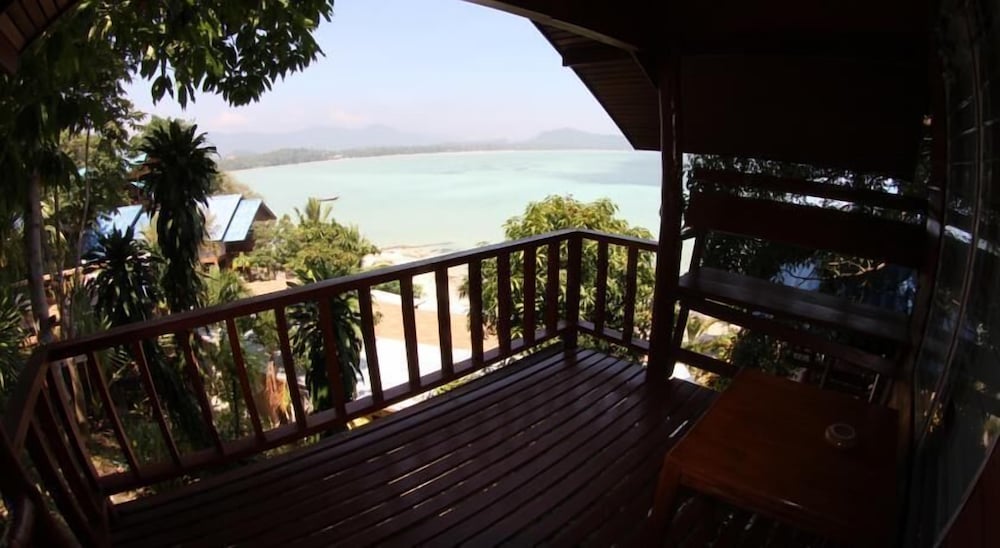 Moon Beach Resort