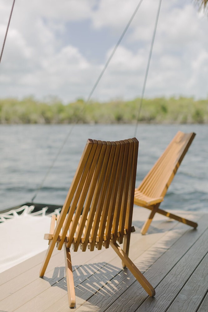 Premium Floating Bungalow by Stay Ombi