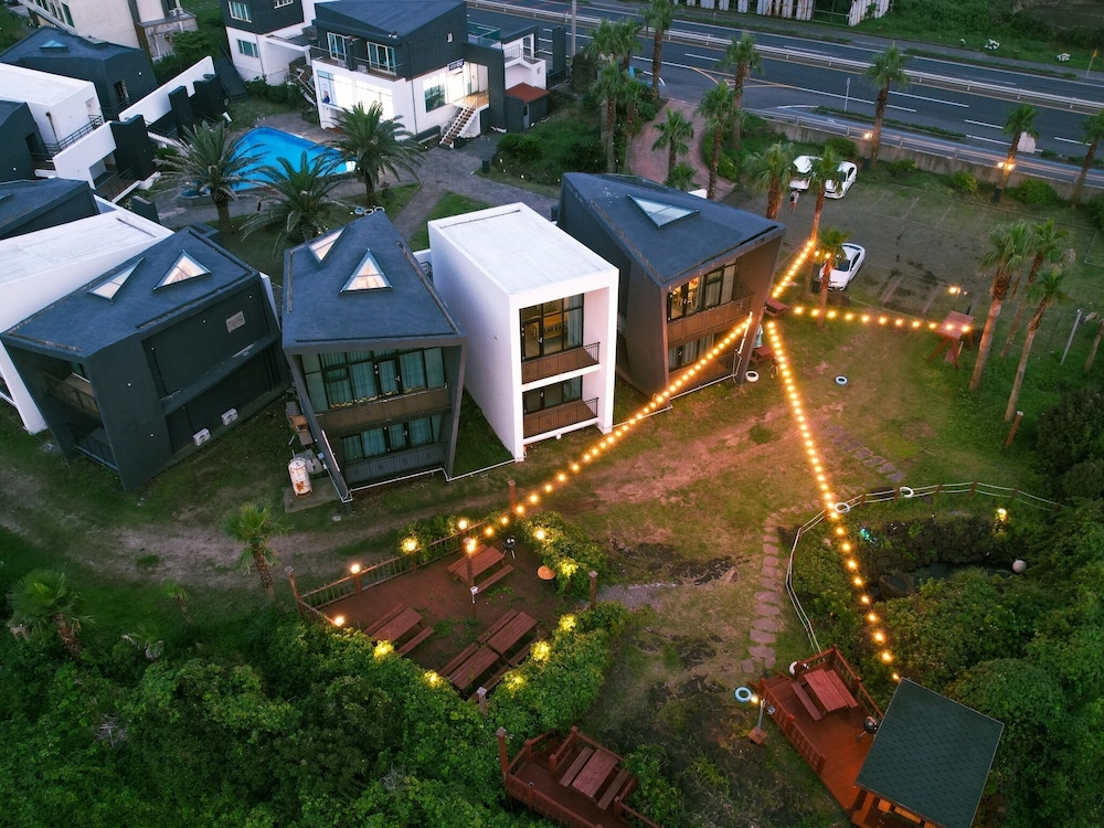 Yegerina Resort