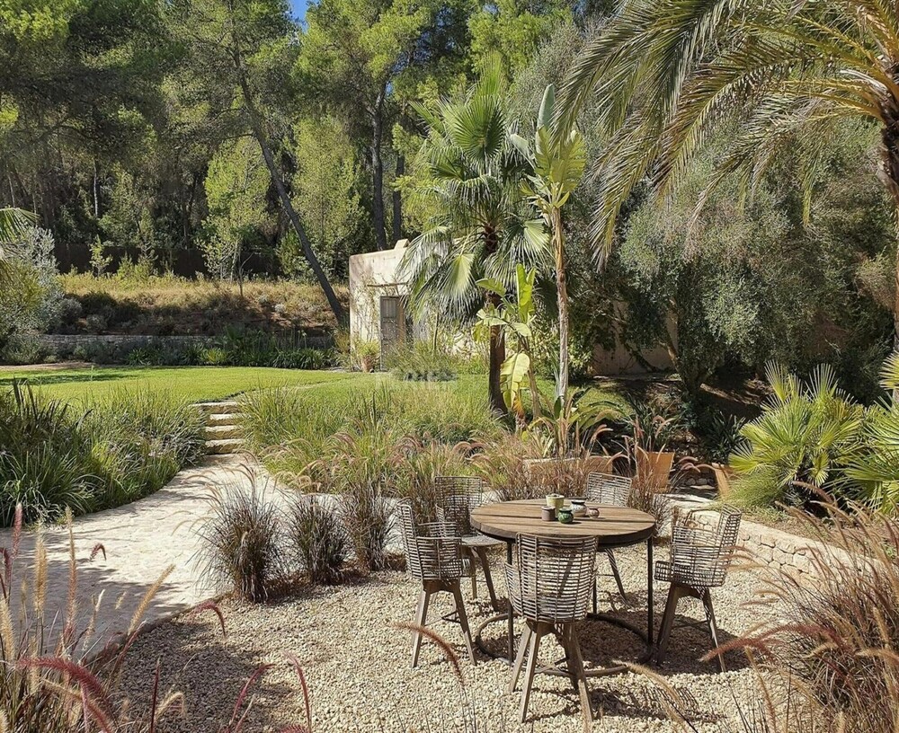 Holiday Home With Wooden-beamed Patio