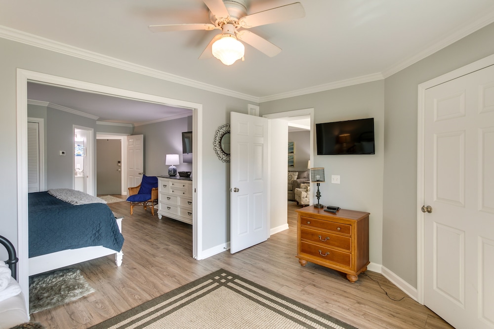 4 Mi to Beach: St Simons Island Golf Course Condo view 4