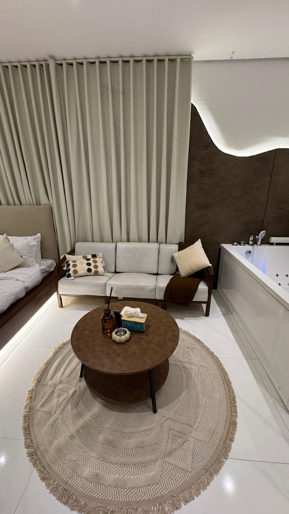 Suites OrbitNet Compound