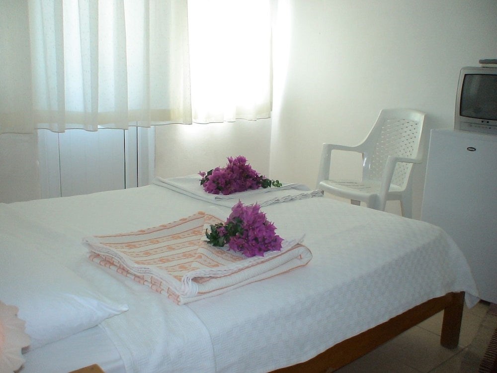 Onur Pension