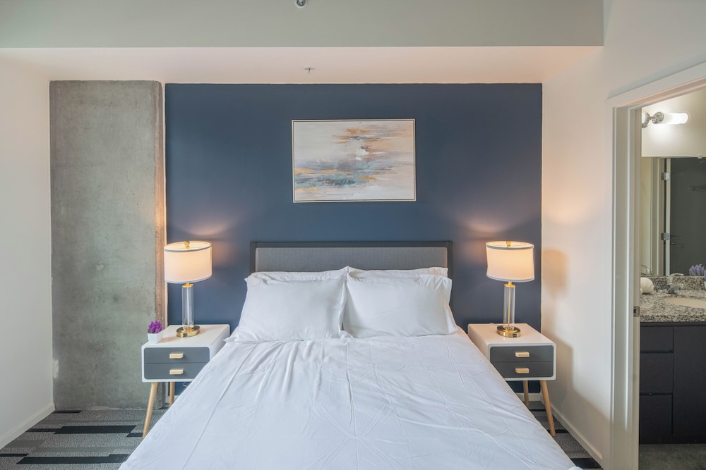 ROVE LIVING/KL - Roosevelt Point