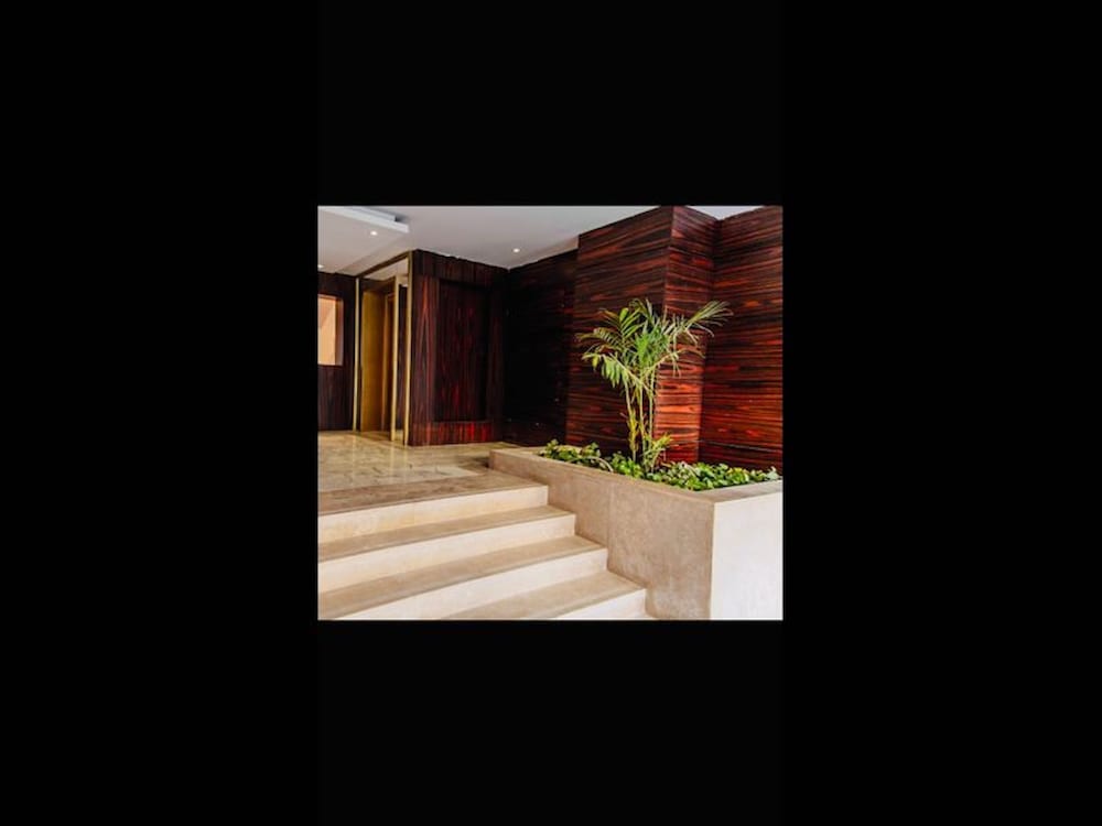 Family-friendly Chalet Steps From the Sea Porto Said