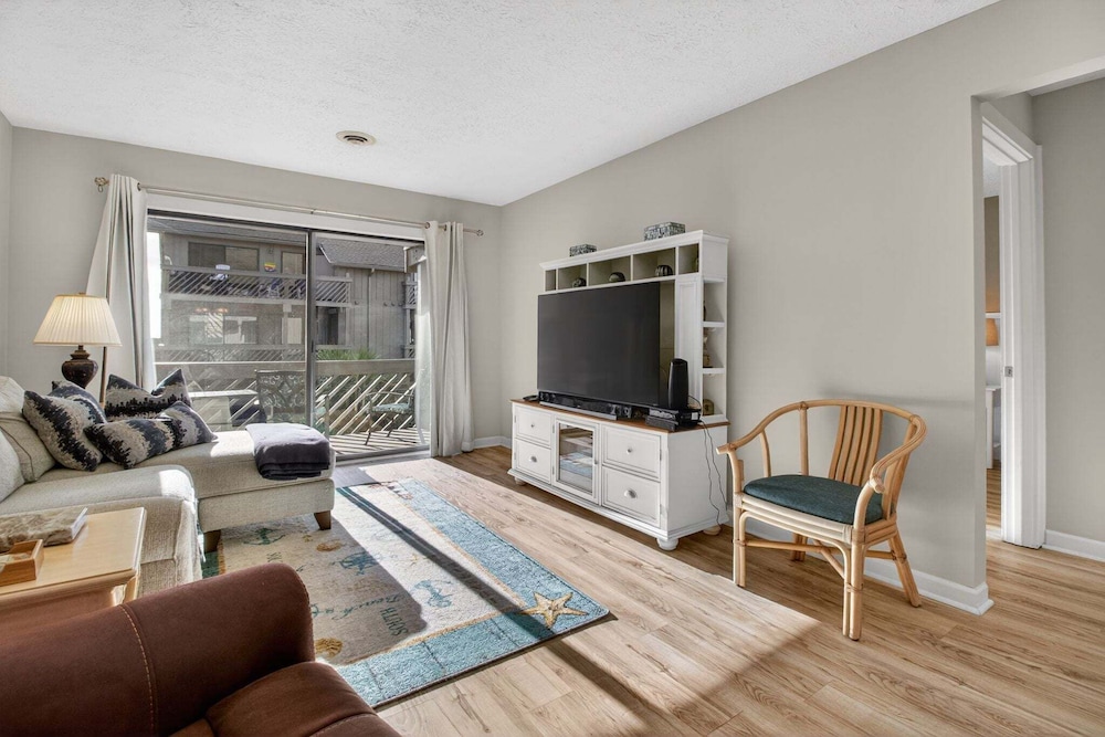 Ocean View Condominium 2 Bedroom Condo