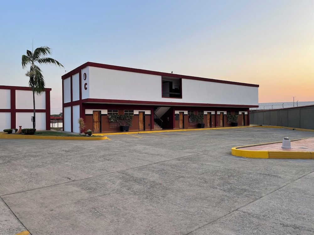HOTEL ESPOR CA