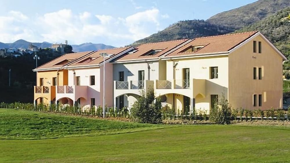 Appartamenti Castellaro view 4