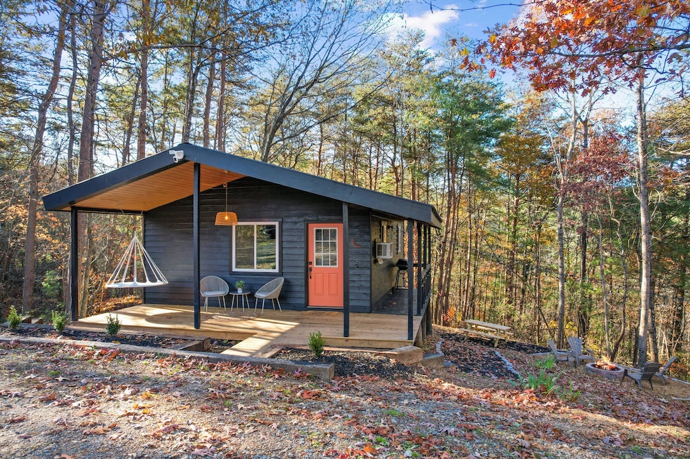 Moonrise Retreat With Spa Fire Pit 8 min to Town