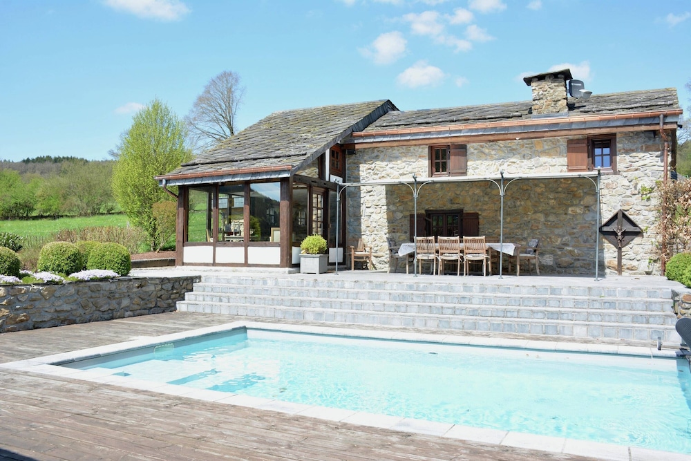 Farmhouse in Belgium Near Lake Coo & Jacuzzi
