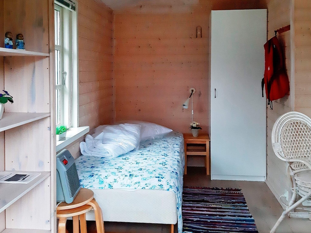 Spacious Holiday Home With Sauna in Logstor view 3