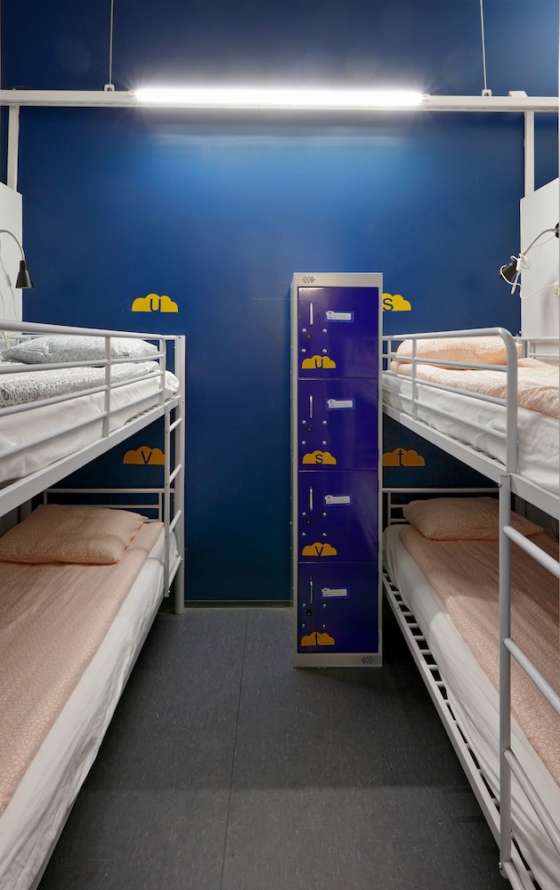 CheapSleep Helsinki - Hostel