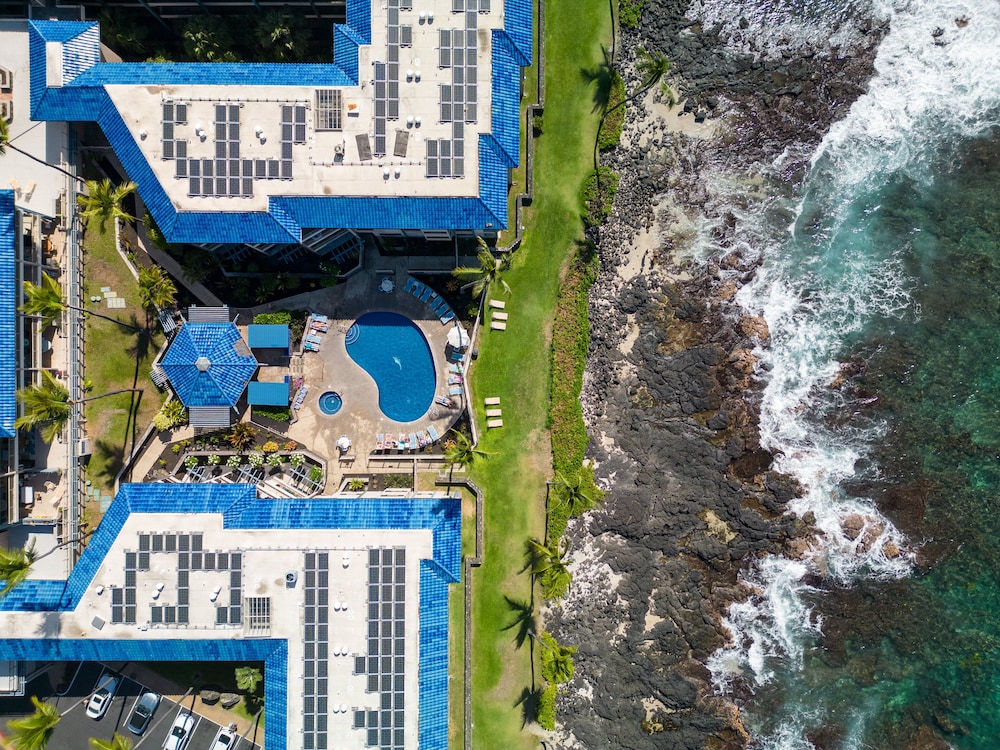 Kona Reef #d31 Lanai w/ Coastal Views view 4