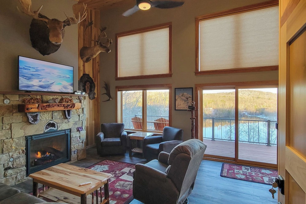 Million Dollar View! Whitecap Mtns Ski Resort Home