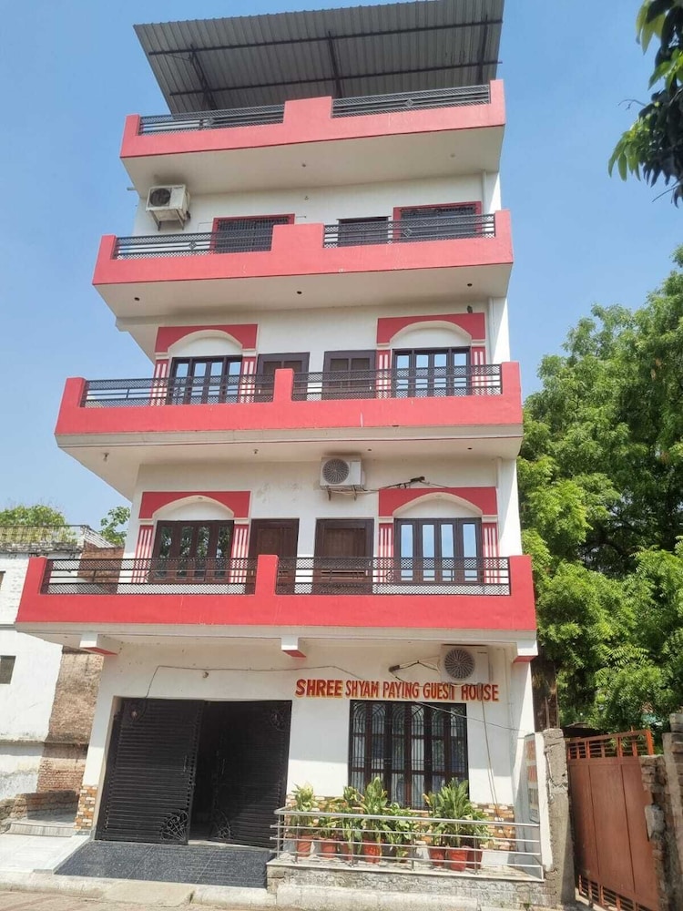 Shree Shyam Paying Guest House