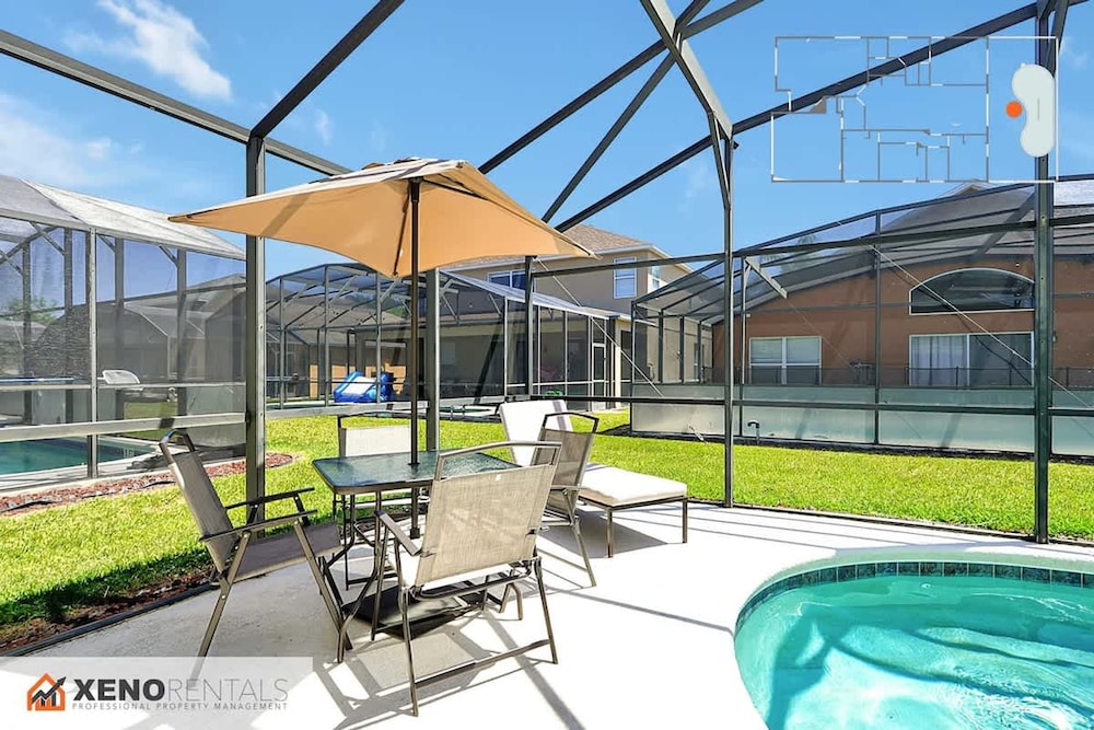 Private Pool Oasis With King Bed