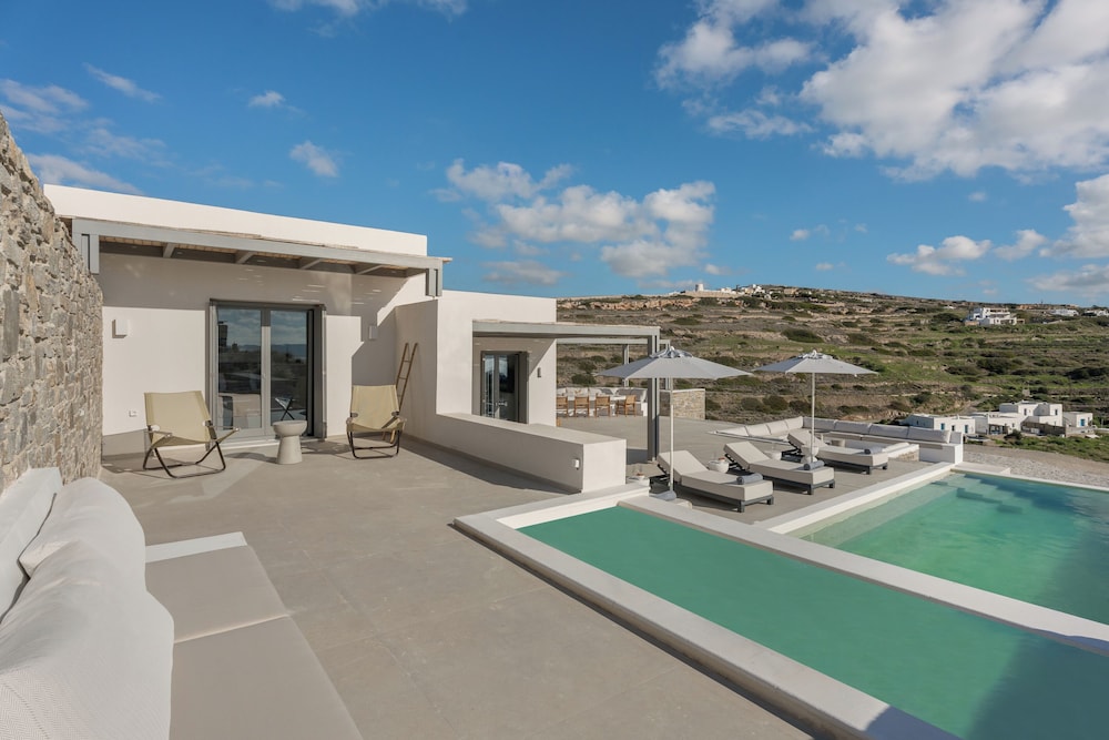 AVERA VILLAS