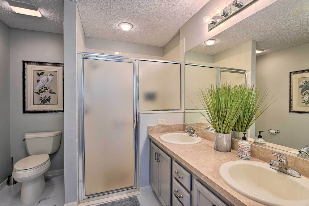 Courtyard Villa w/ Lanai Community Amenities! - Property Image 1