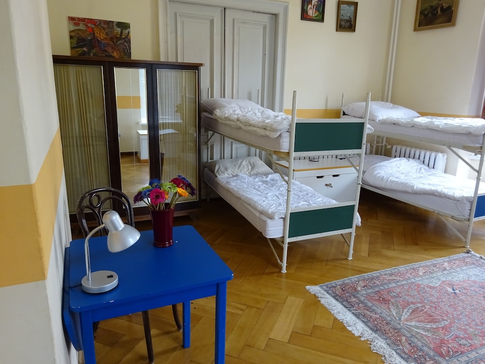 Hummel Hostel