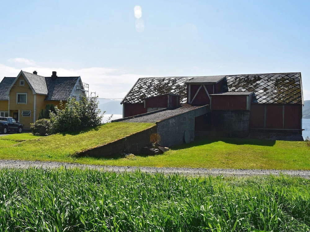 6 Person Holiday Home in Fiska-by Traum view 3