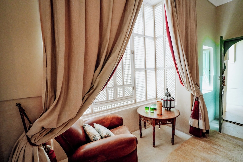 Riad dar ayur