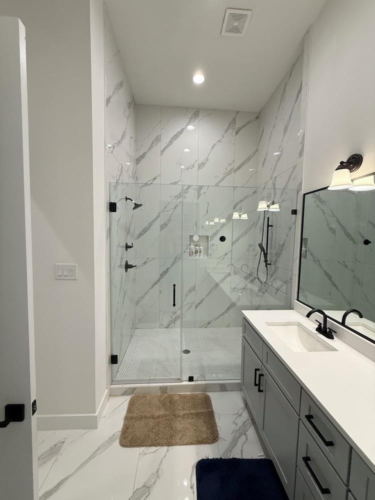 Tima Luxury Rental