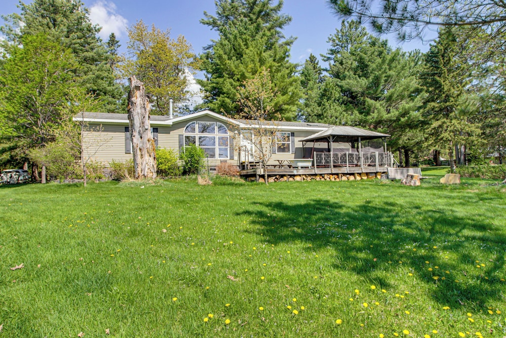 Waterfront Family Home w/ Yard on Portage Lake
