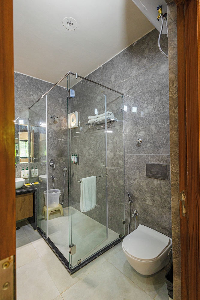 Bamboo Saa Sunrrise Wedding & Wellness Resort, Jaipur
