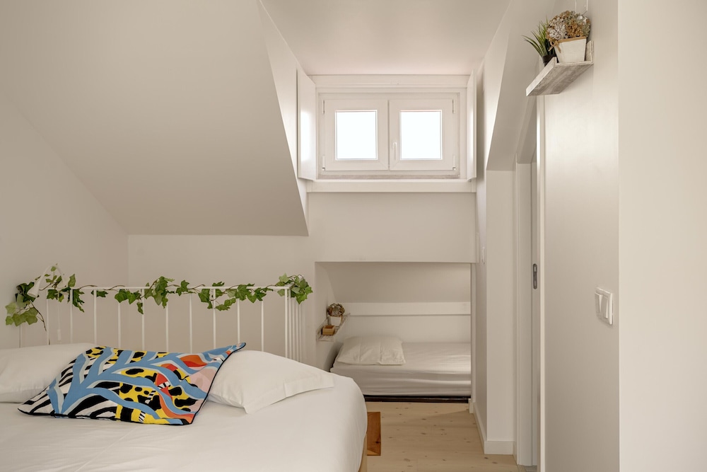 Downtown Modern Apartments With Balcony by Homing