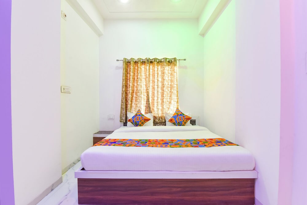 FabHotel Shree Radhey Shyam Palace