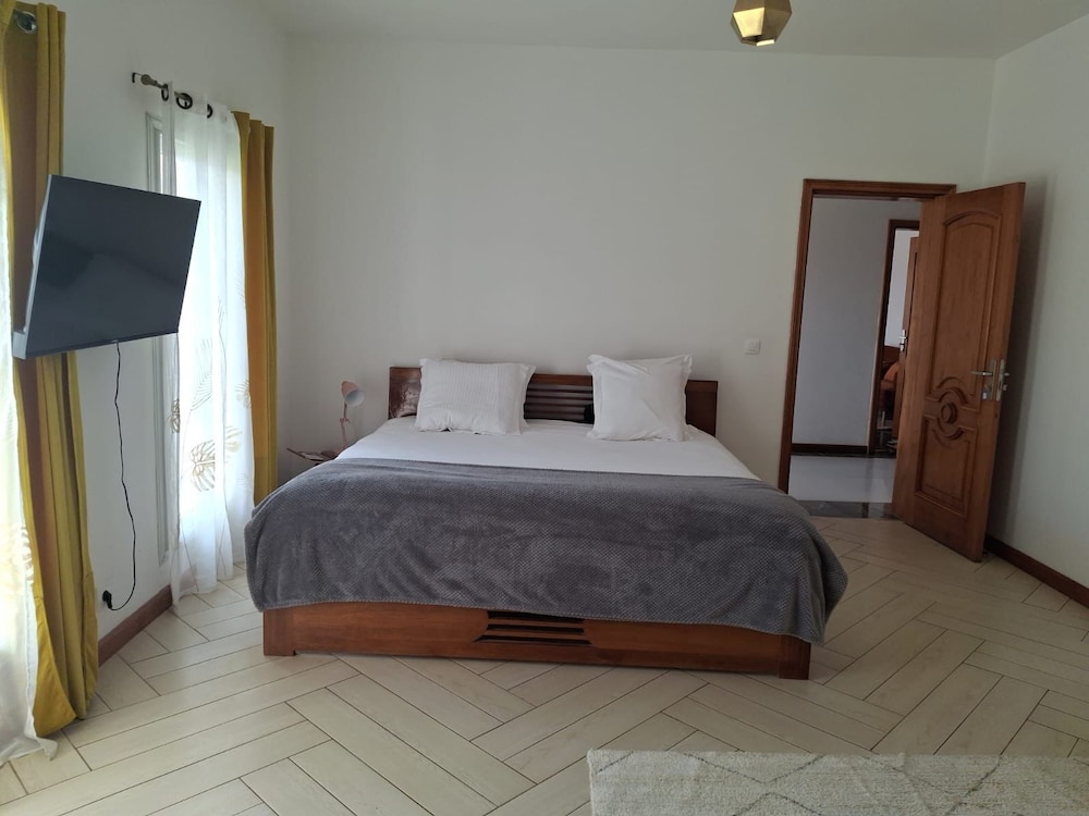 Tia Vahine - Boutique Hôtel Ivato
