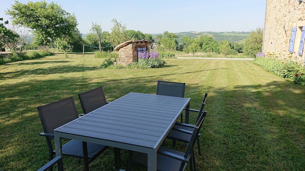 Gîtes et Chambres d'Hôtes Peyrecout Tarn