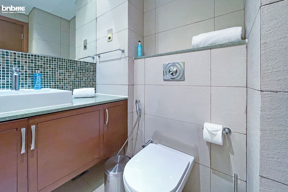 Marina Residence - 1108