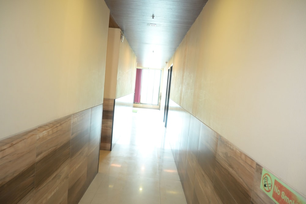 Hotel Royal Residency