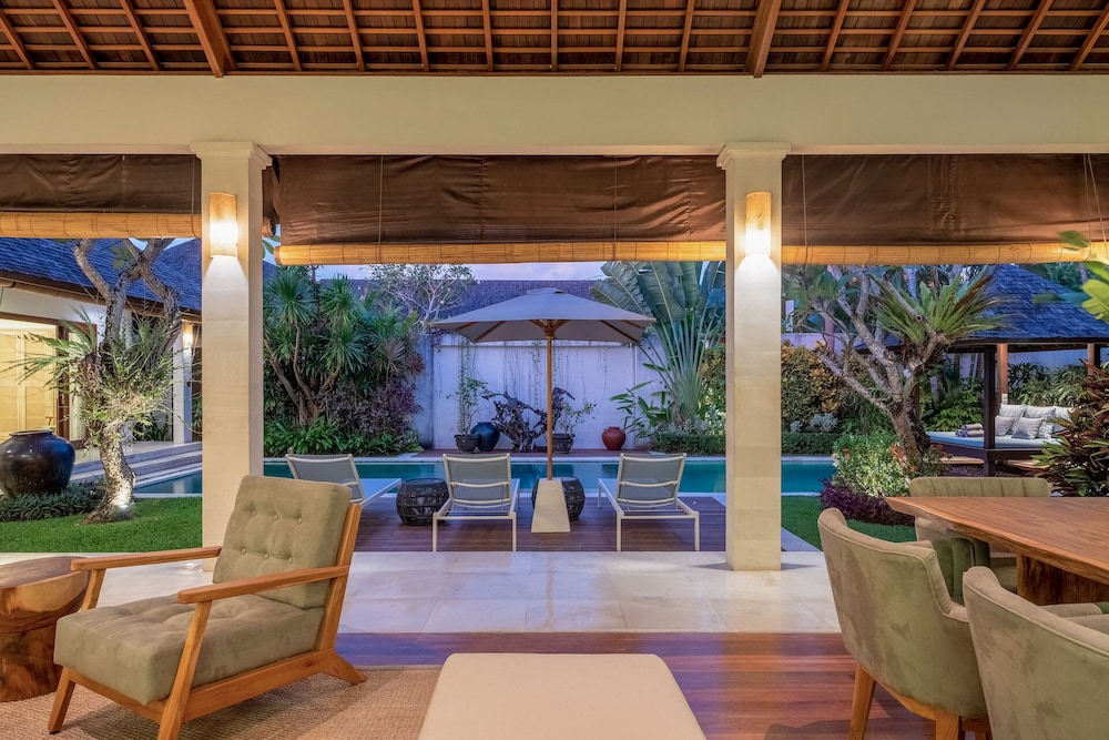 Saba Villa