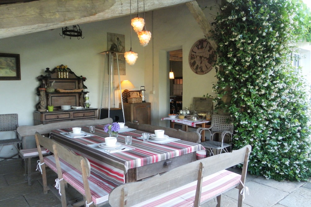 Les Volets Bleus