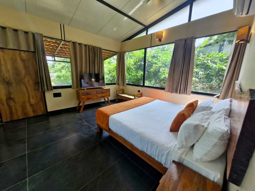 Treepie Safari Lodge
