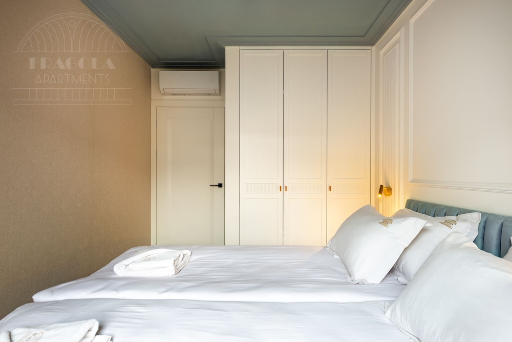 Fragola Apartments Old Town