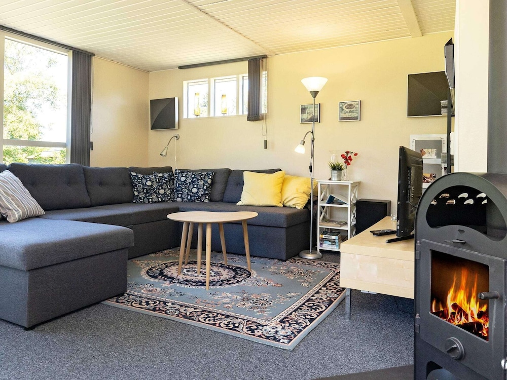 6 Person Holiday Home in Nibe-by Traum view 2