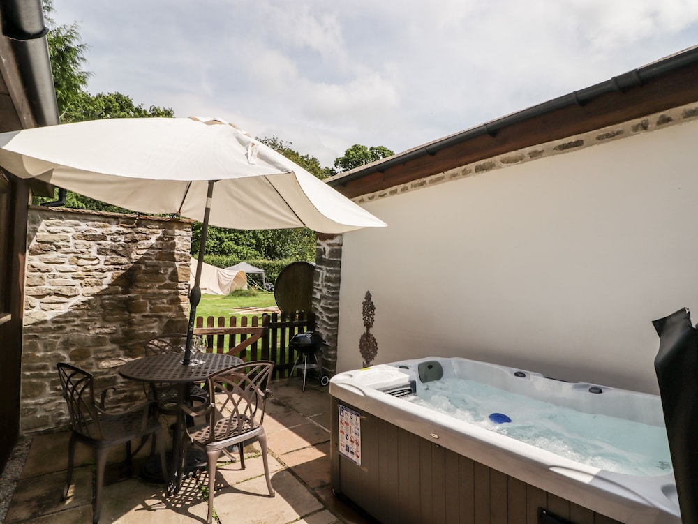 Latimer Lodge