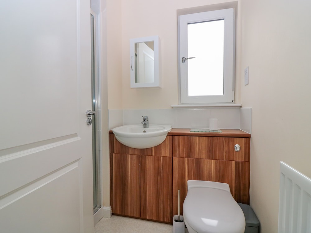 10 Goodhope Gardens