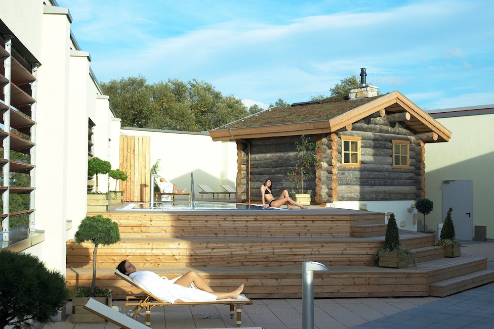 Hotel Esperanto - Property Image 17