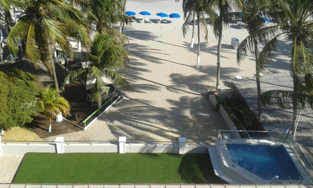 Yaque Beach Hotel